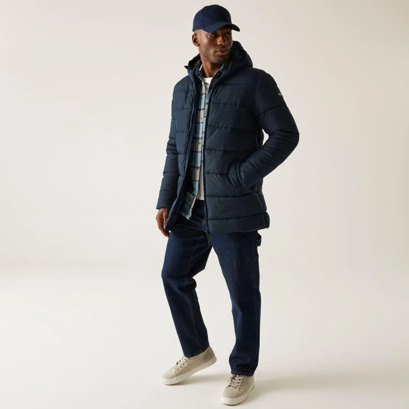 Image of Regatta Regatta Men Lakiver' Padded Jacket in Mid Navy Size: X-Large Mid Navy XL Male 5063019775241