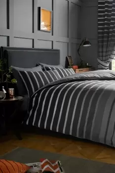 Image of Oscar Reversible Duvet Set - Size: King Size - Grey - Stripe