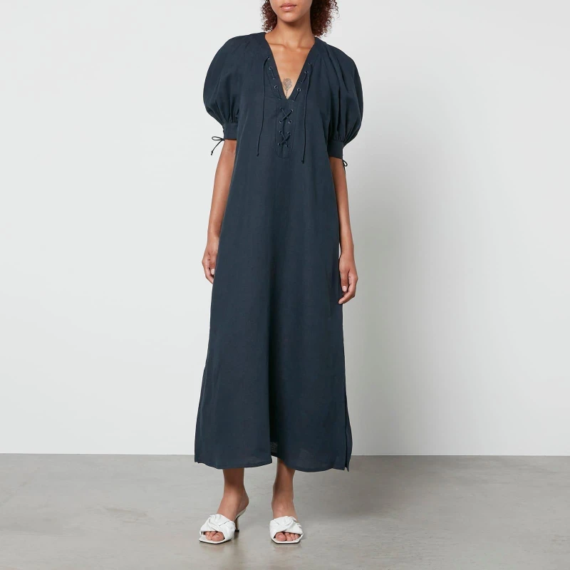 Image of Sleeper Garden Dress Navy female XS