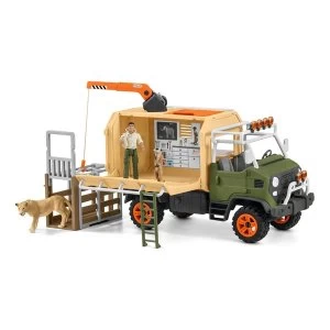 Image of Schleich - Wild Life Animal Rescue Large Truck with Toy Figures & Accessories