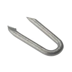 Image of ForgeFix Netting Staple Galvanised 40mm Bag Weight 500g