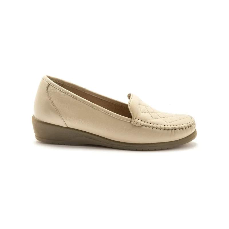 Image of Pediconfort Womens leather loafers Pediconfort Beige Female 40