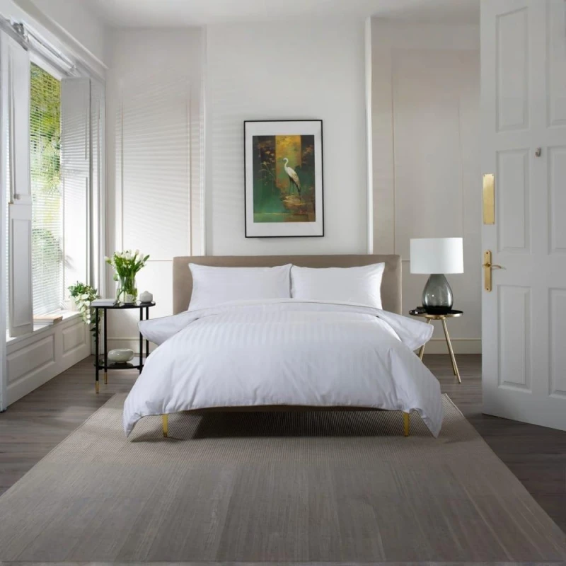 Image of The Lyndon Company Loxley Duvet Cover Sets White unisex Double