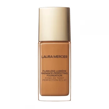 Image of Laura Mercier Lumiere Foundation - pecan