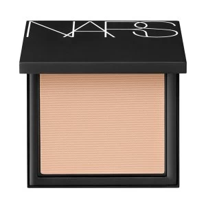 Image of Nars Cosmetics All Day Luminous Powder Foundation SPF 24 Mont Blanc