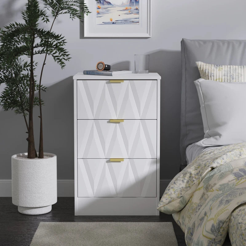 Image of Ready Assembled 2 U Washington 3 Drawer Bedside (Ready Assembled) in White Size: Small White Unisex Small