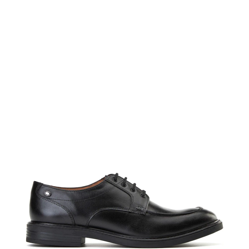 Image of Base London Base London Men Surrey Apron Toe Shoe in Black Size: 7 Black 7 Male 5063294201275