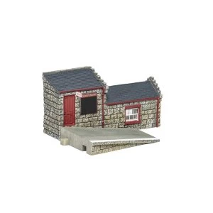 Image of Hornby Harry Potter Hogsmeade Station General Office Model