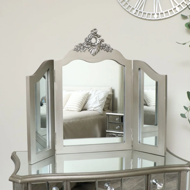 Image of Melody Maison Ornate Triple Dressing Table Mirror - Tiffany Range Silver