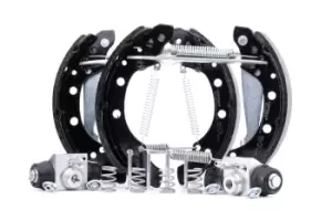 Image of Bosch Brake Set, drum brakes 0 204 114 690 VW,SKODA,SEAT,Polo Schragheck (6R1, 6C1),up! Schragheck (121, 122, BL1, BL2)