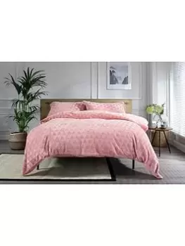 Image of The Lyndon Co Alexandria Triangle Fleece Duvet Set - Sb - Pink