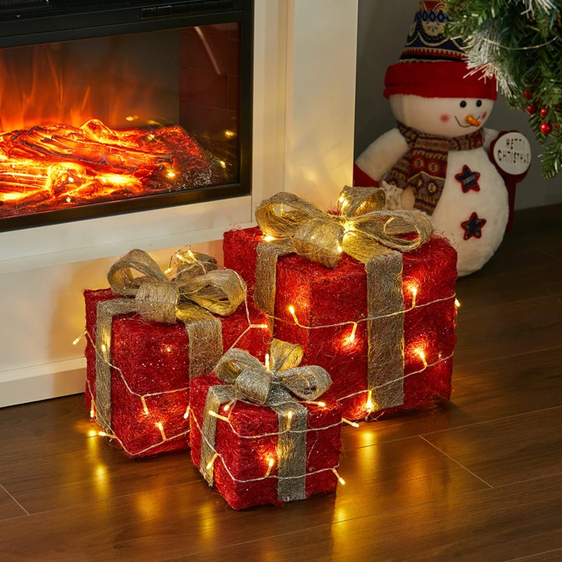 Image of LIFE IDEAS Square Christmas Gift Boxes Silver unisex One size