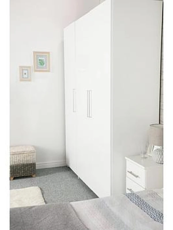 Image of D-C-Fix Gloss White Self-Adhesive Furniture Wrap (L)15M (W)675mm