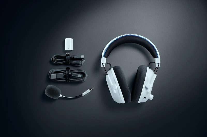 Image of Razer Razer BlackShark V3 Pro Headset Wired & Wireless Head-band Gaming USB Type-A Bluetooth White RZ04-05400600-R3G1
