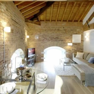 Image of 1 Light Up & Down Wall Light White Glass, E14