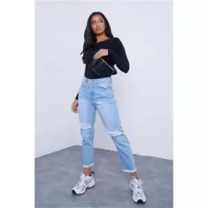 Image of I Saw It First Light Wash Petite Basic Ripped Detail Mom Jeans With Frayed Hem - Blue