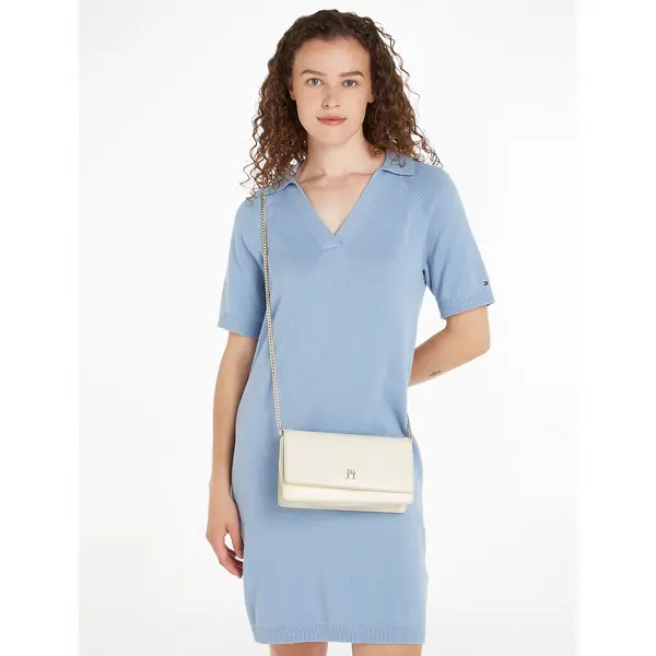 Image of Chain Strap Crossbody Bag