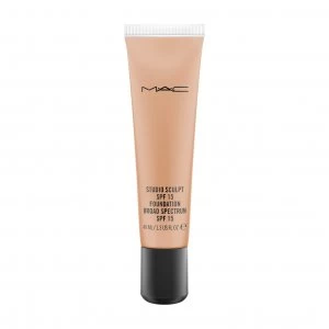 Image of MAC Studio Sculpt Foundation Nc45