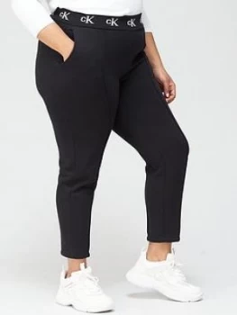 Image of Calvin Klein Jeans Logo Trim Jogger Pant - Black