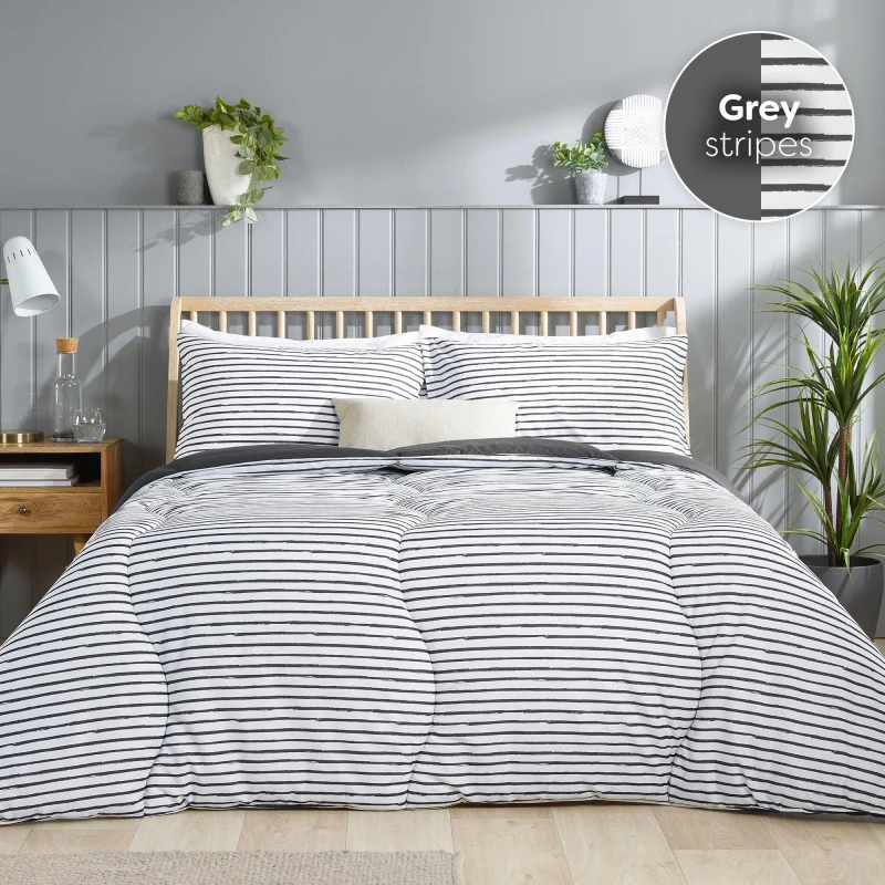 Image of Slumberdown Coverless Comfort 10.5 Tog Duvet - Silver Silver Double