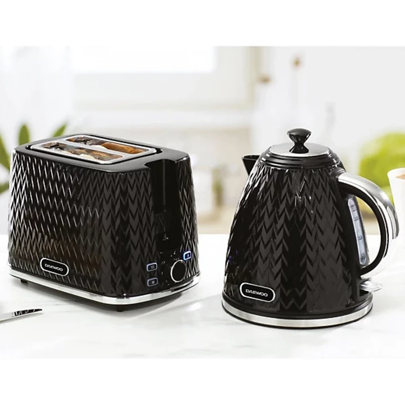 Image of Daewoo SDA1829GE Argyle 1.7 L Jug Kettle and 2 Slice Toaster Set