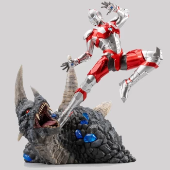 Image of PureArts Ultraman 1/4 Scale Statue - Ultraman Vs. Black King