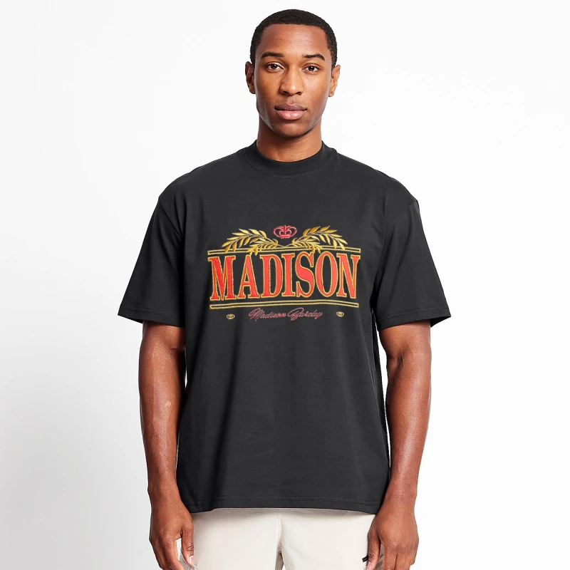 Image of Madison Barclay Laurel T-Shirt - Black XS
