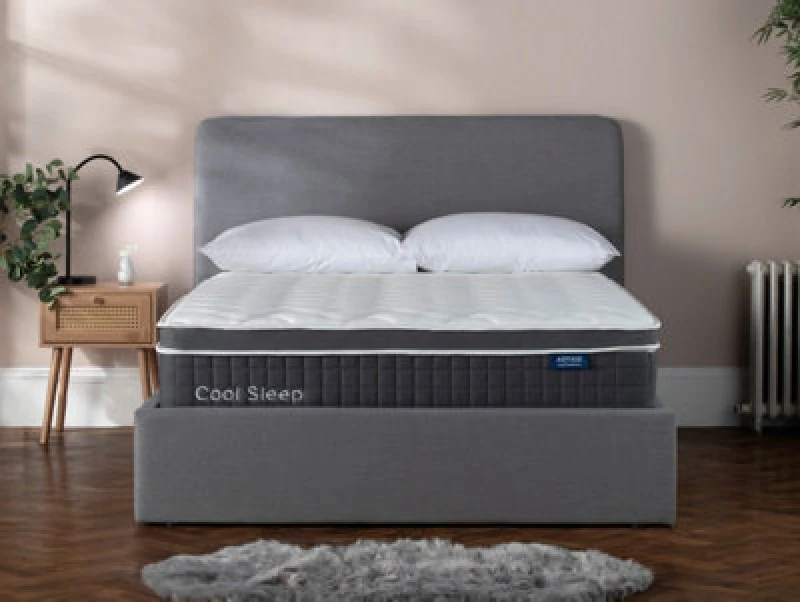 Image of Arthur Sleep Cool Memory Foam Medium Firm Gel Hybrid Mattress in White Size: King White Unisex King