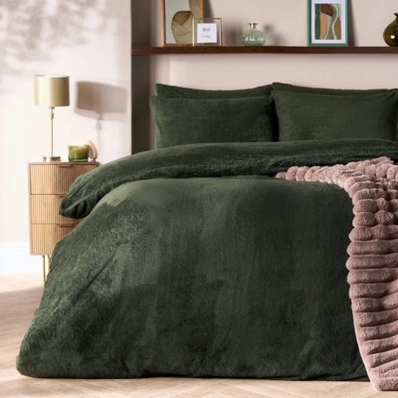 Image of OHS OHS Thermal Soft Teddy Fleece Duvet Cover Bedding Set in Green Size: Single Green Single Unisex 5027434188710