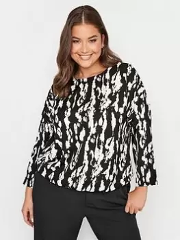 Image of Yours Bubble Hem Tee Aop Black Smudge Print, Black, Size 18, Women
